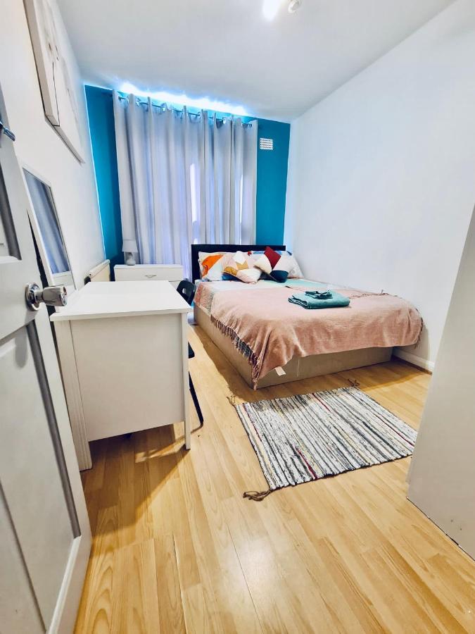 Stunning 3 Bedroom Flat In Stockwell London Eksteriør billede