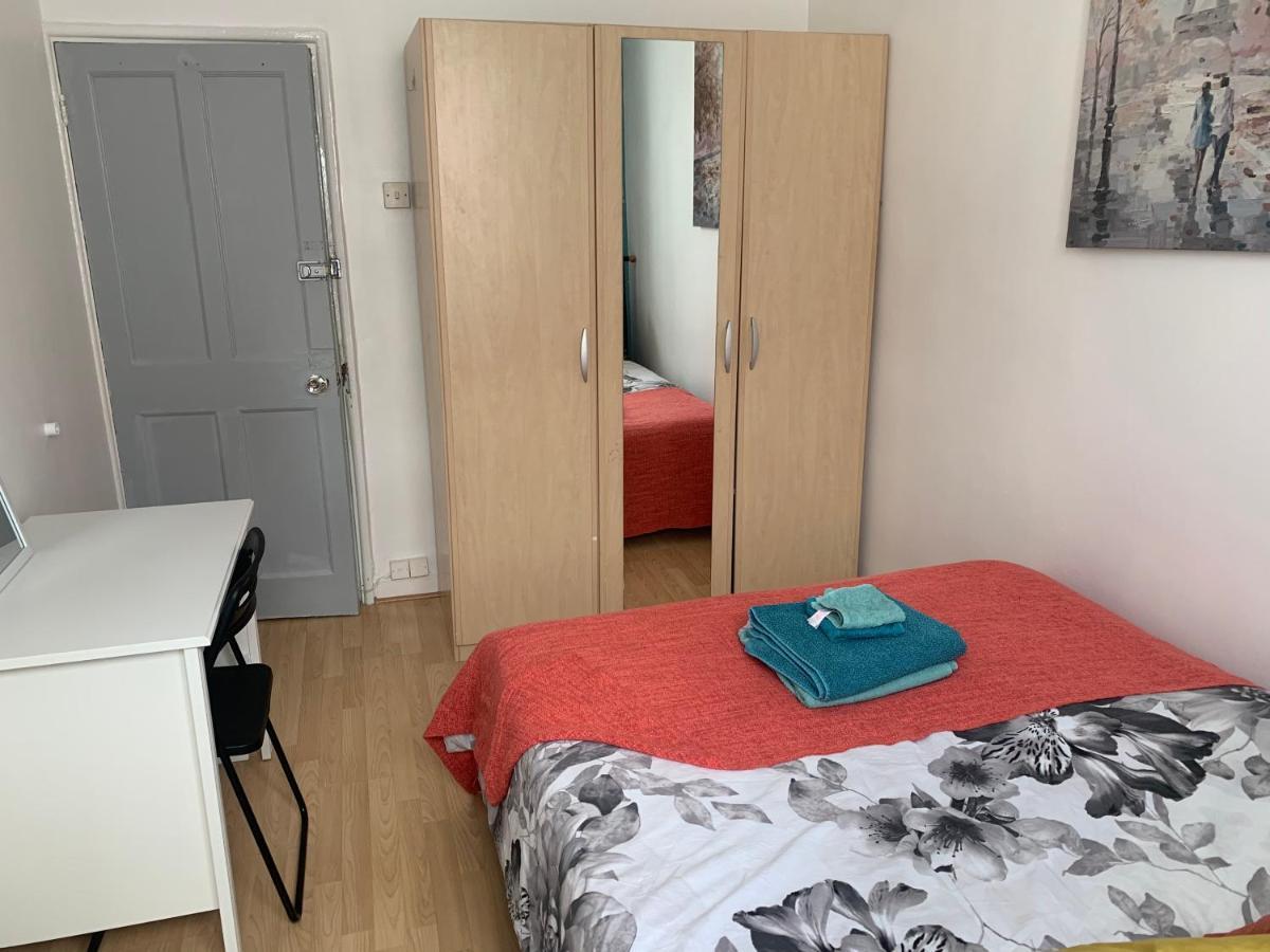 Stunning 3 Bedroom Flat In Stockwell London Eksteriør billede
